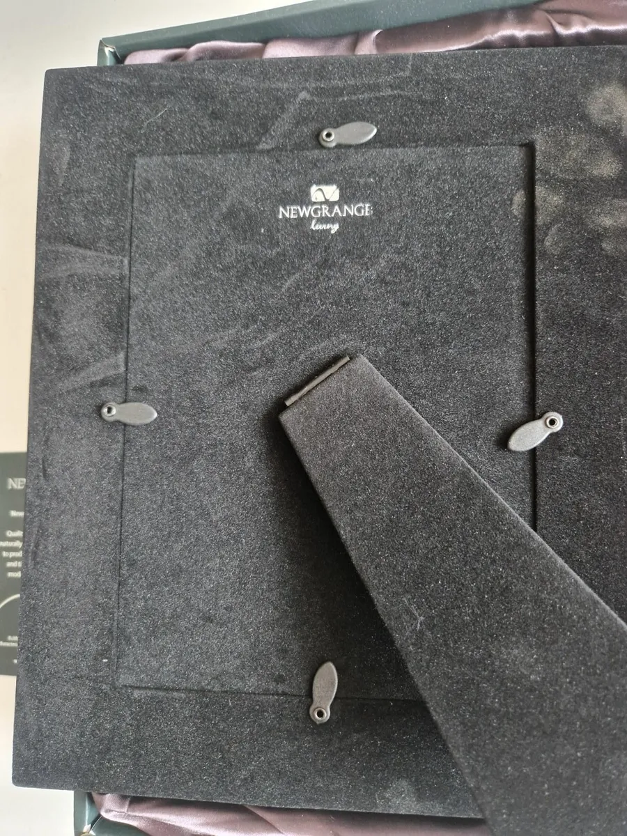 Newgrange Photo Frame - Image 4