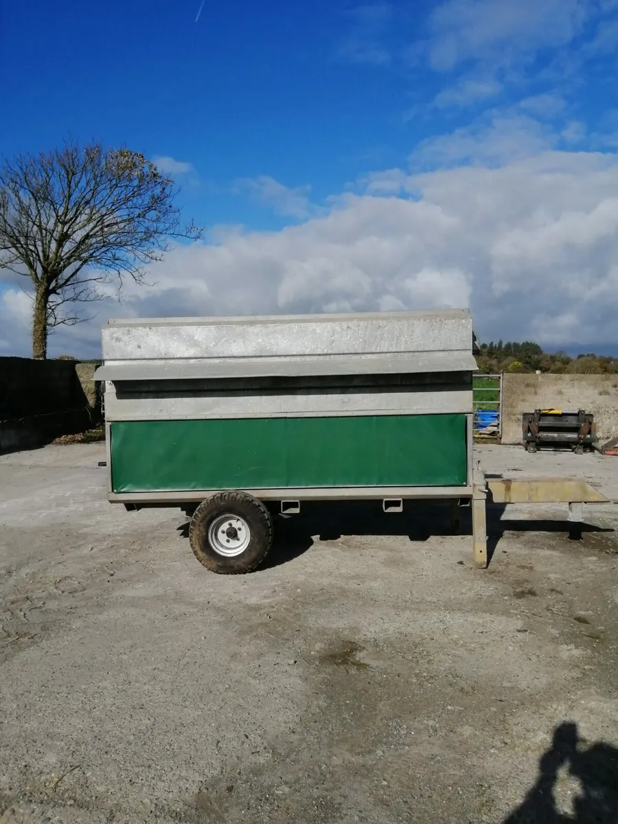 Condon adlib 2.5t Feeder on wheels - Image 1