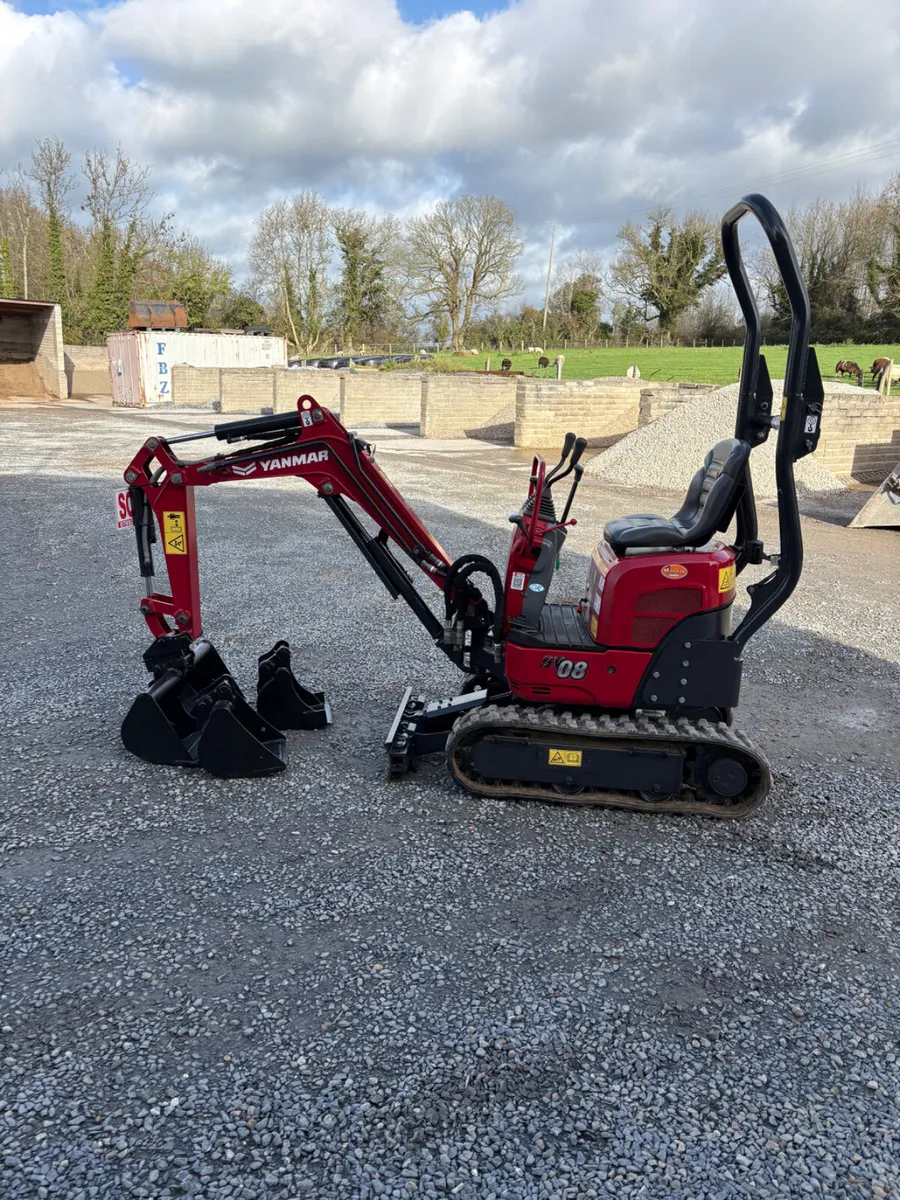 2023 Yanmar sv08 only 300 hours - Image 1