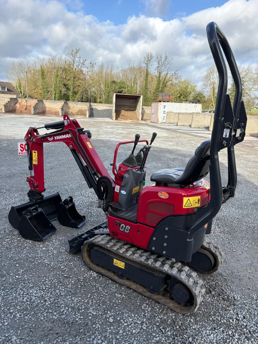 2023 Yanmar sv08 only 300 hours - Image 2