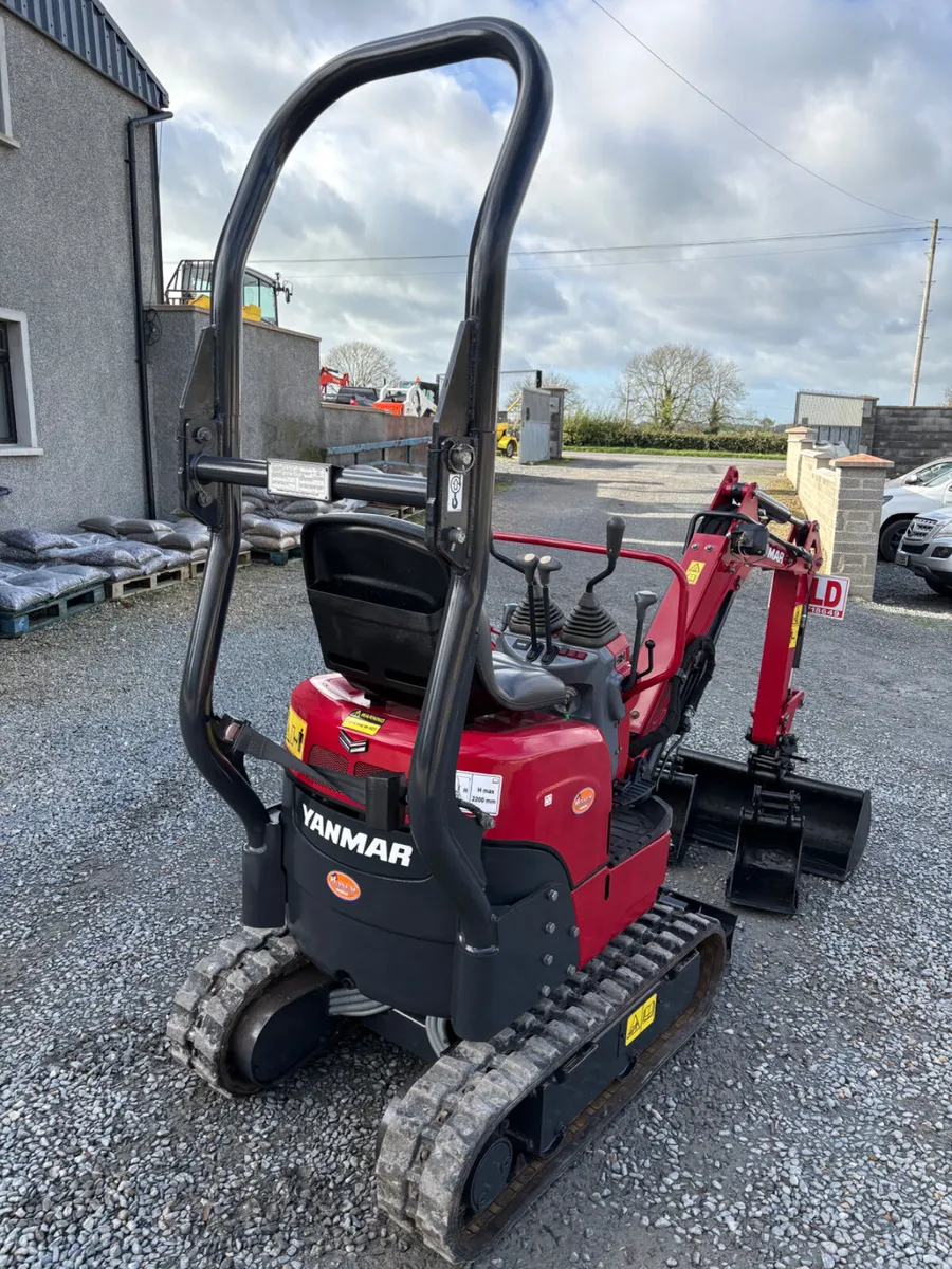 2023 Yanmar sv08 only 300 hours - Image 4