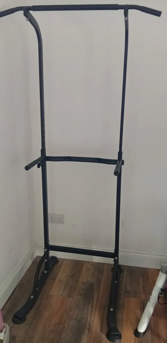 Pull Up Tower - Image 3
