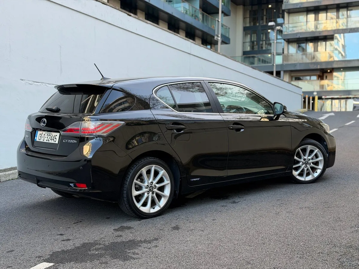 Lexus CT200h 2013 – New Nct - Image 4