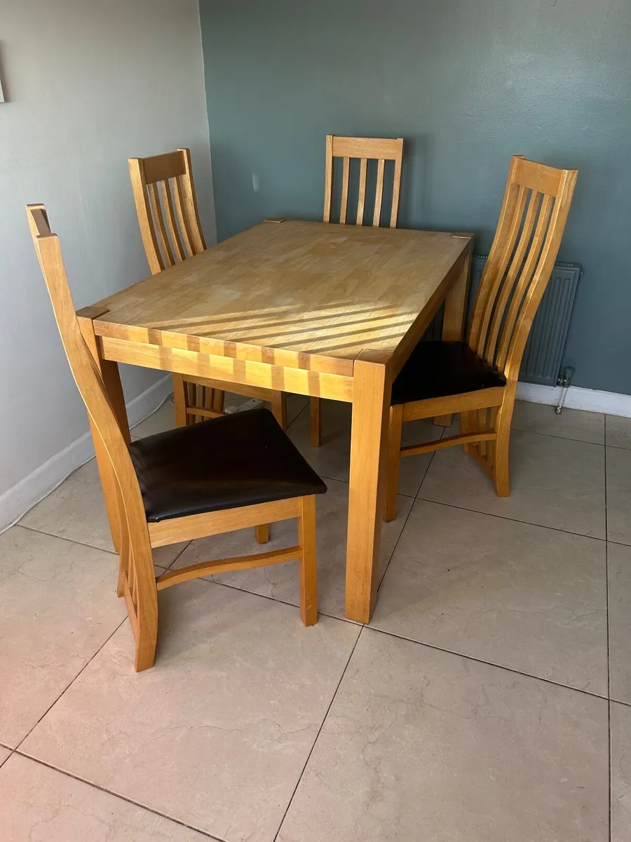 Dining table and chairs - Image 2