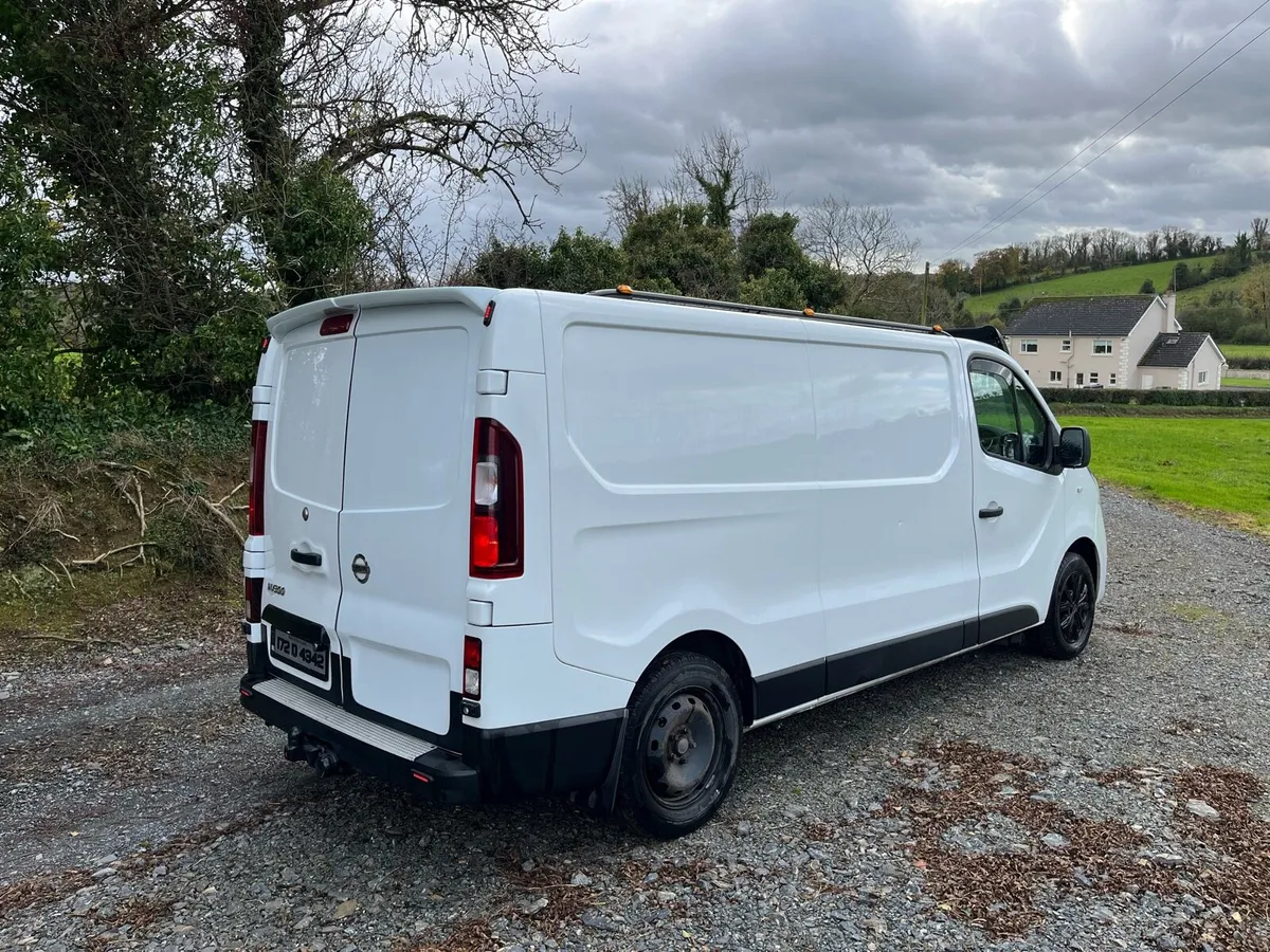 172 Nissan NV 300 - 134K - Image 4
