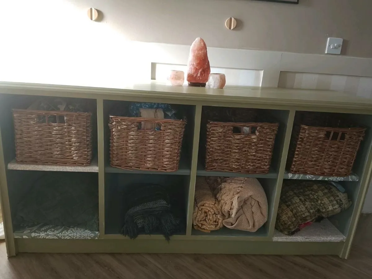 Bespoke handmade shelf unit - Image 1