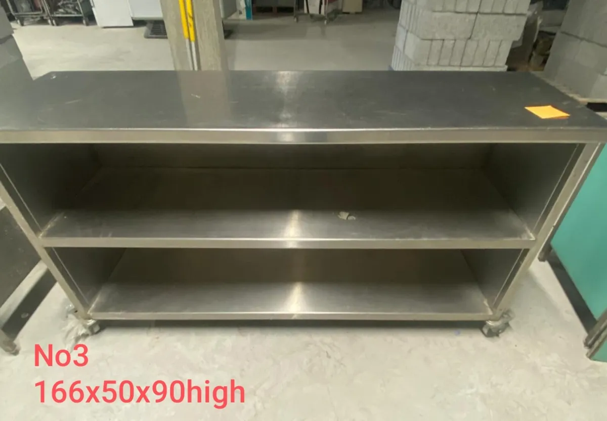 Stainless steel tables - Image 3