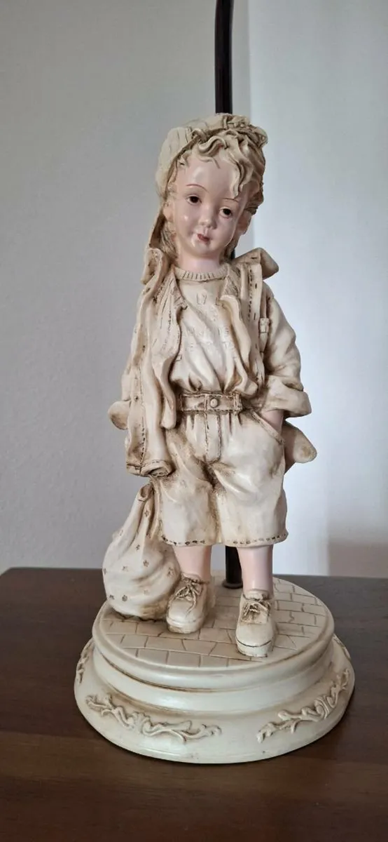 Table Lamp B - Image 1