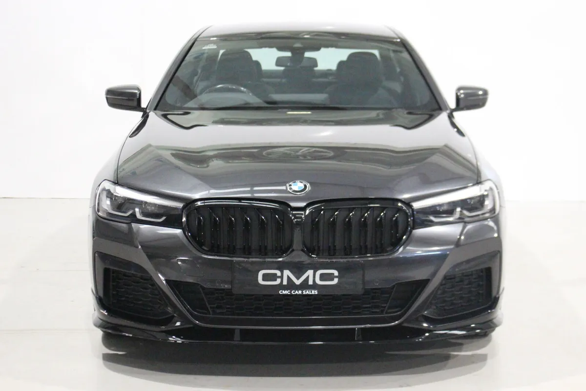 2021 BMW 5-Series 530E LCI M SPORT -  Great Spec! - Image 2