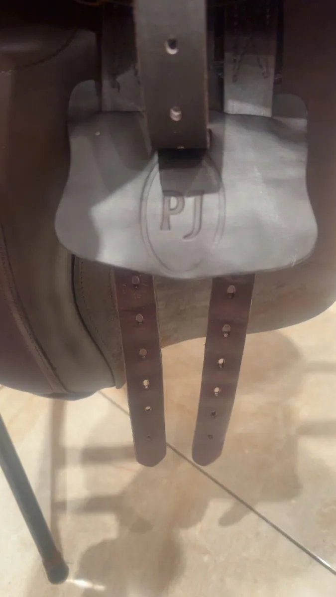 17.5 Working hunter/jumping Saddle - Image 3