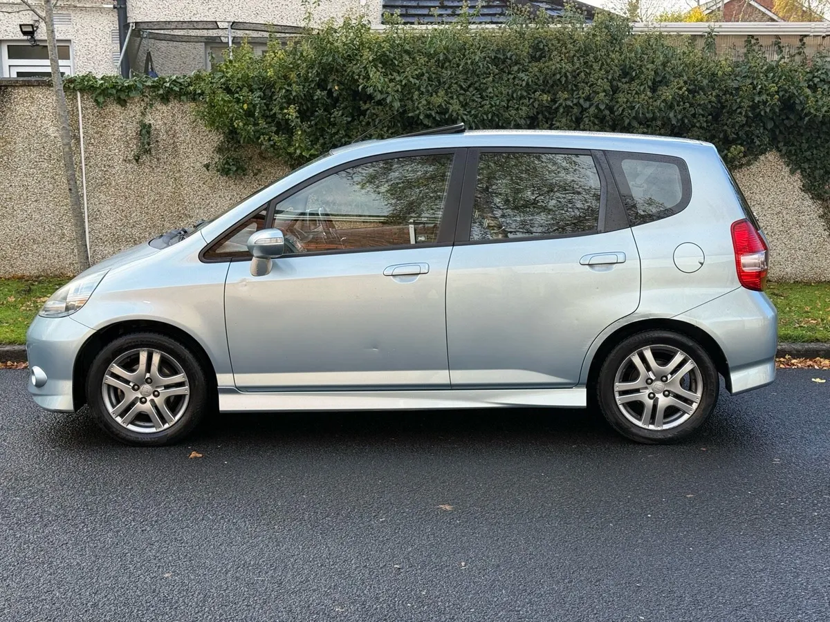 Honda Jazz SE 1.3 Auto 153k kms TAX 06/26 - Image 2