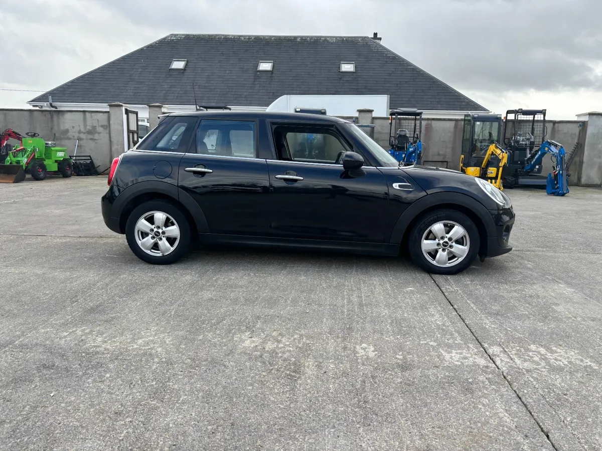 Mini Cooper... 1.5 Turbo Diesel... Stunning Car... - Image 2