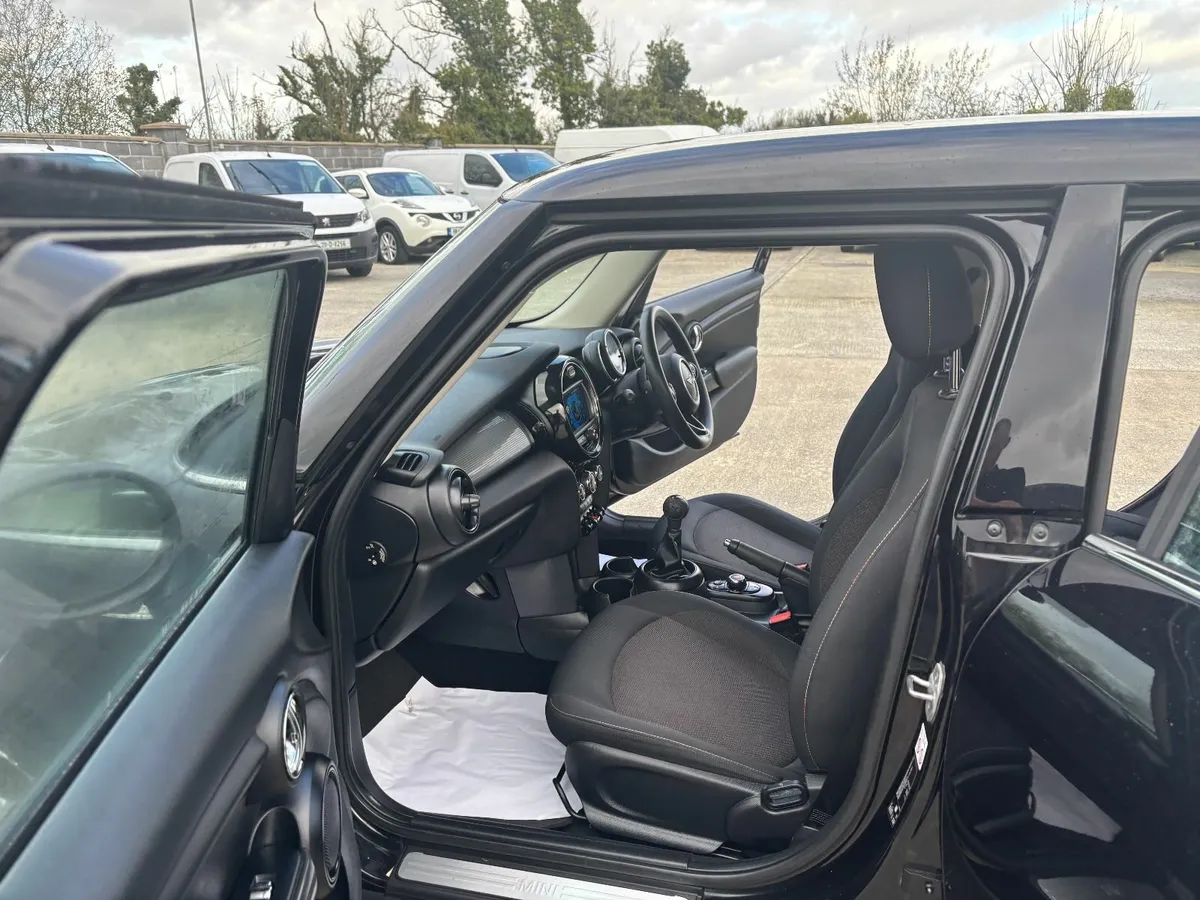 Mini Cooper... 1.5 Turbo Diesel... Stunning Car... - Image 4