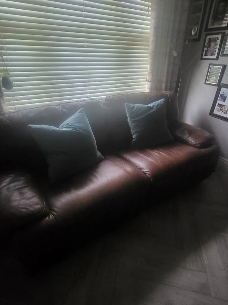 Sofa - Image 2