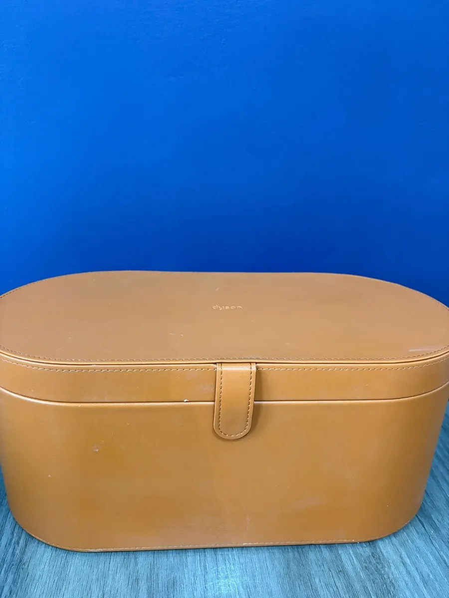 Dyson air wrap - Image 4