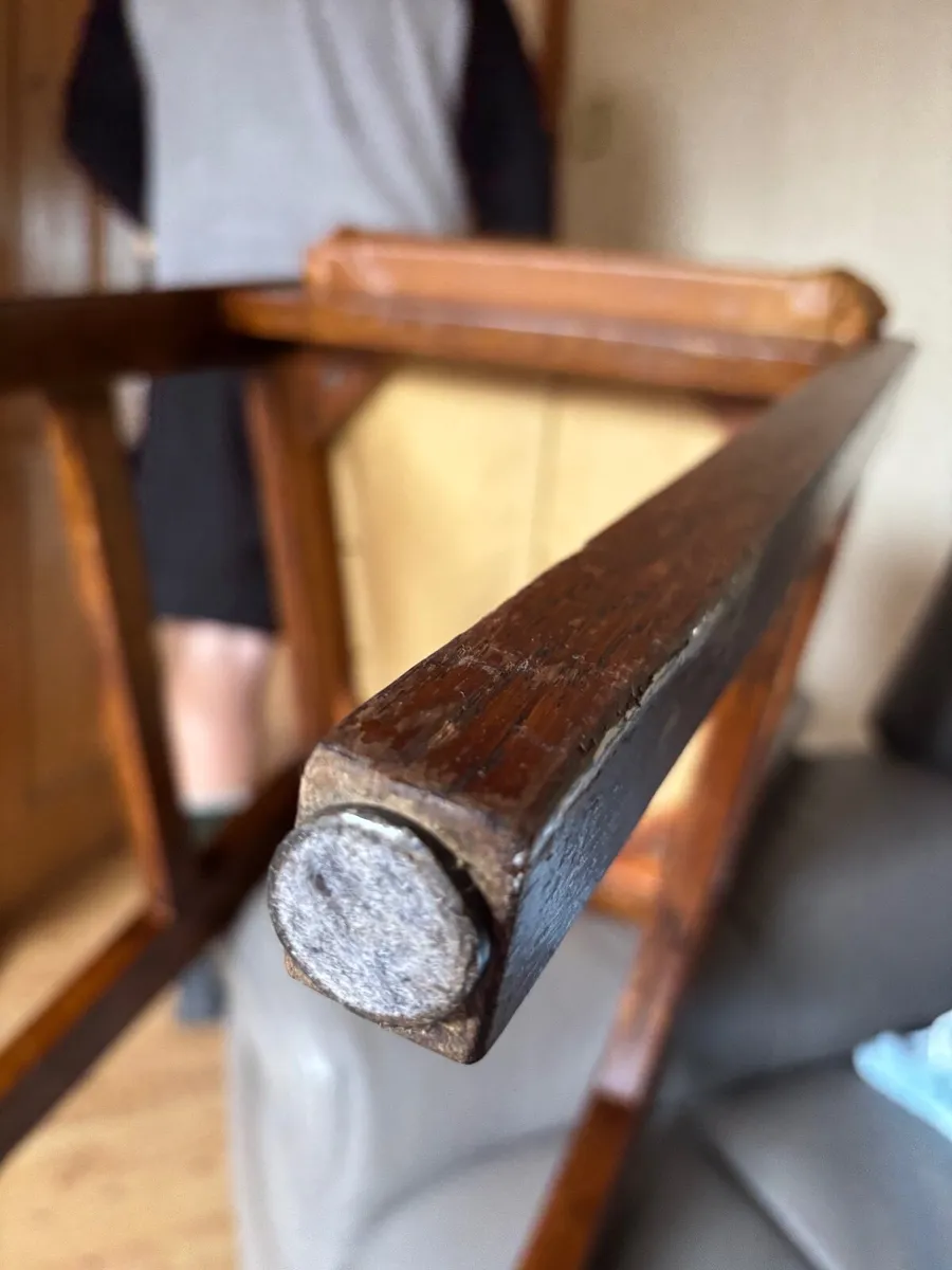 Charming stool chair - Image 1