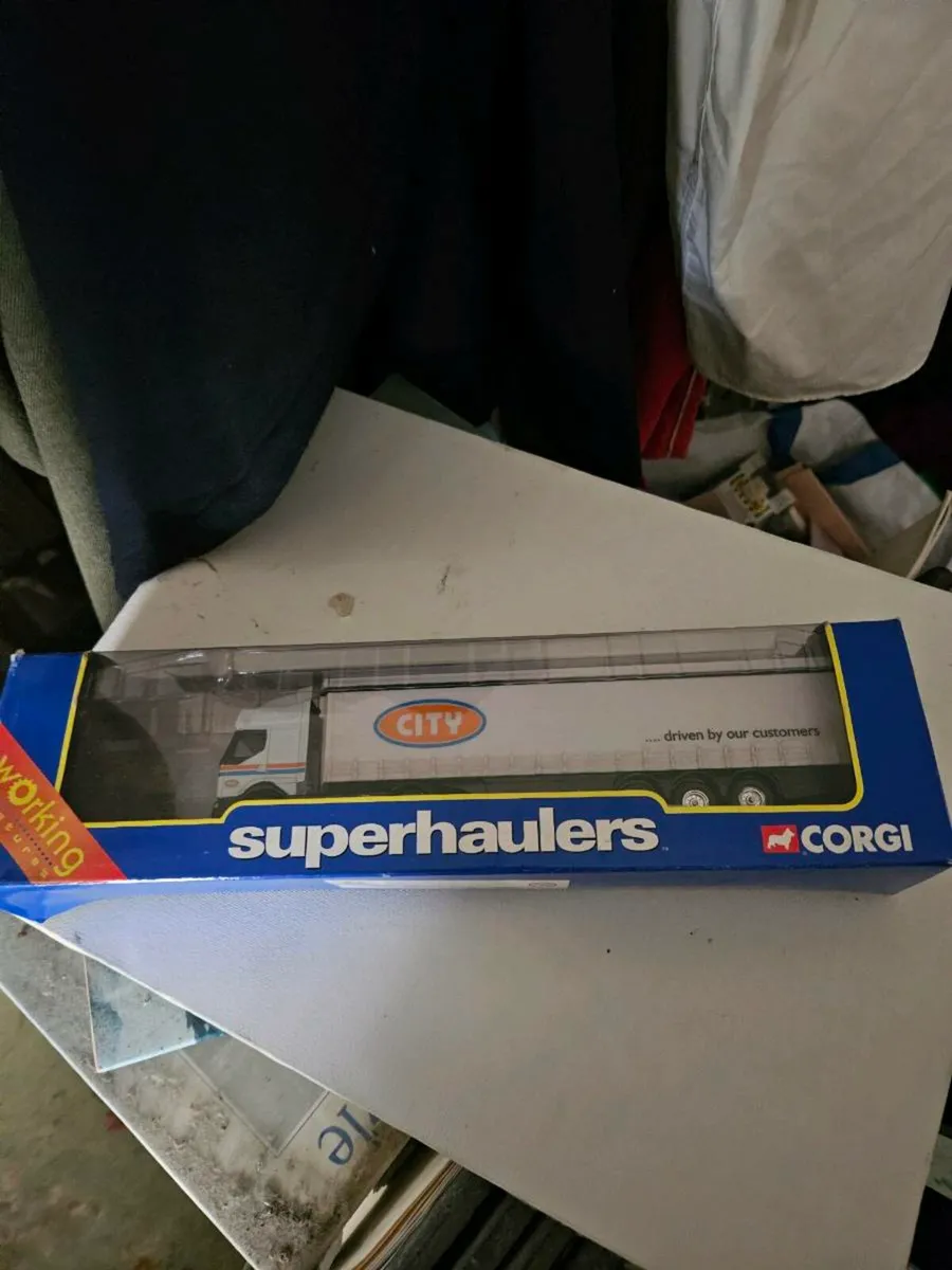 Corgi Truck - Image 1