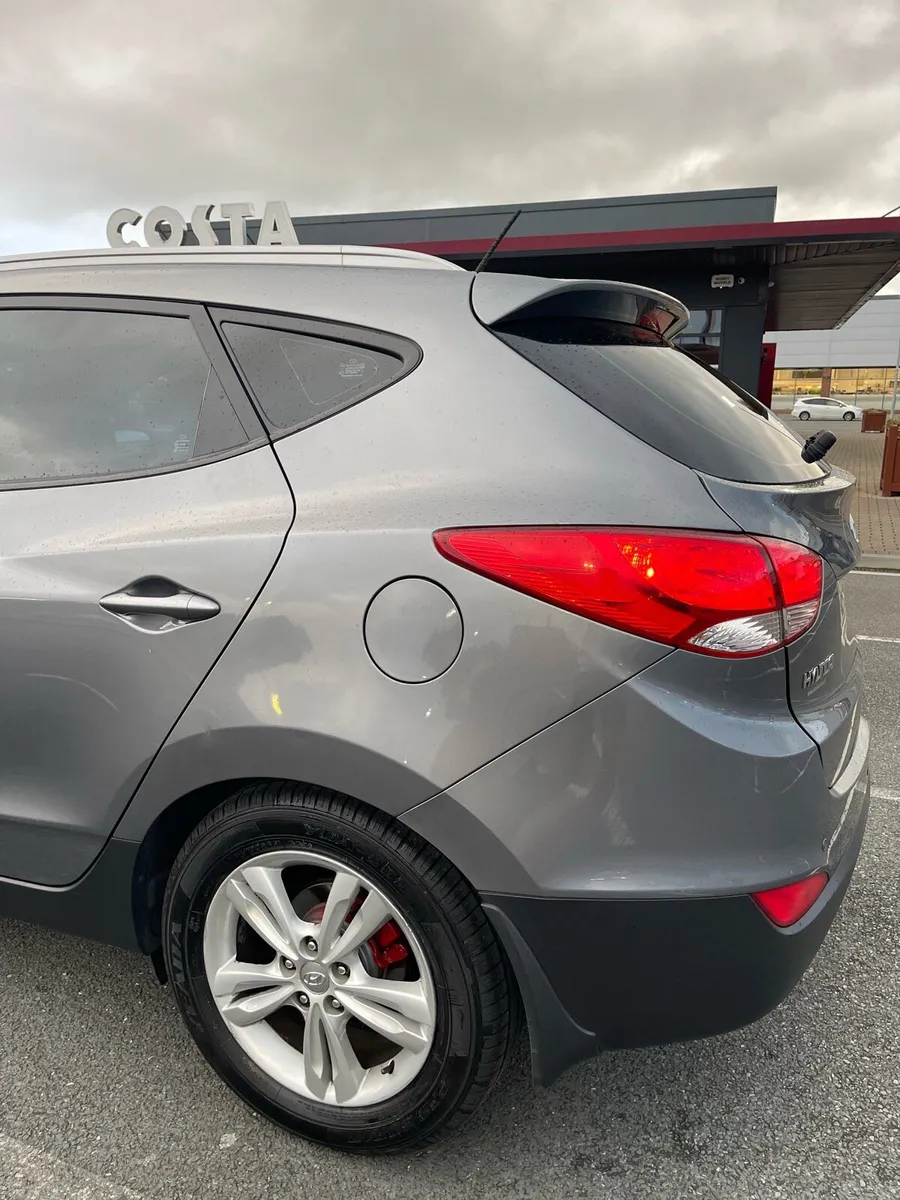 2012 Hyundai Ix35  D 1.7 R Camera Android screen - Image 3