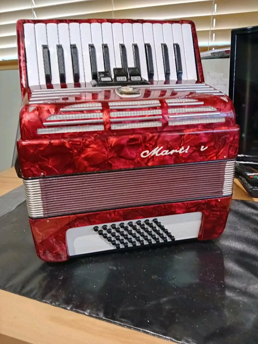 Accordion 48 bass - Image 2