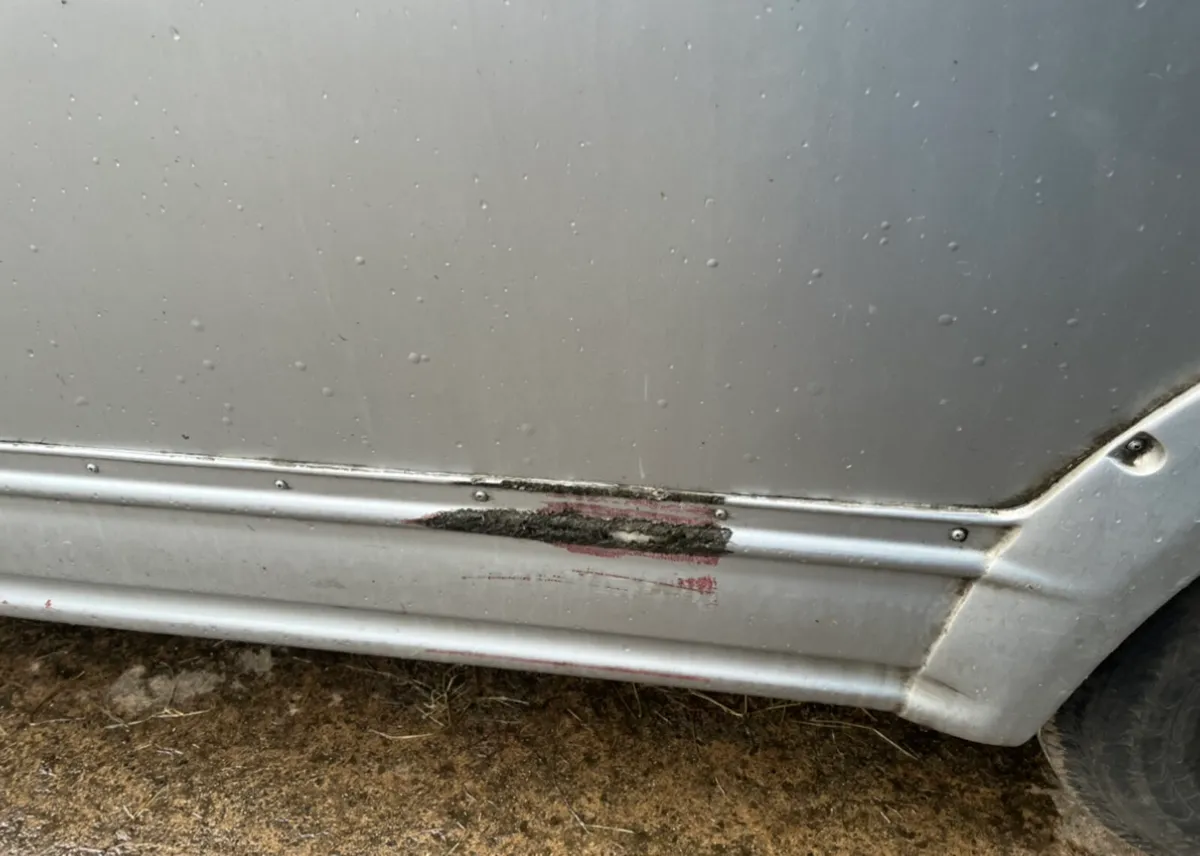 4.5 ton super sonic equi treck 2 box - Image 2