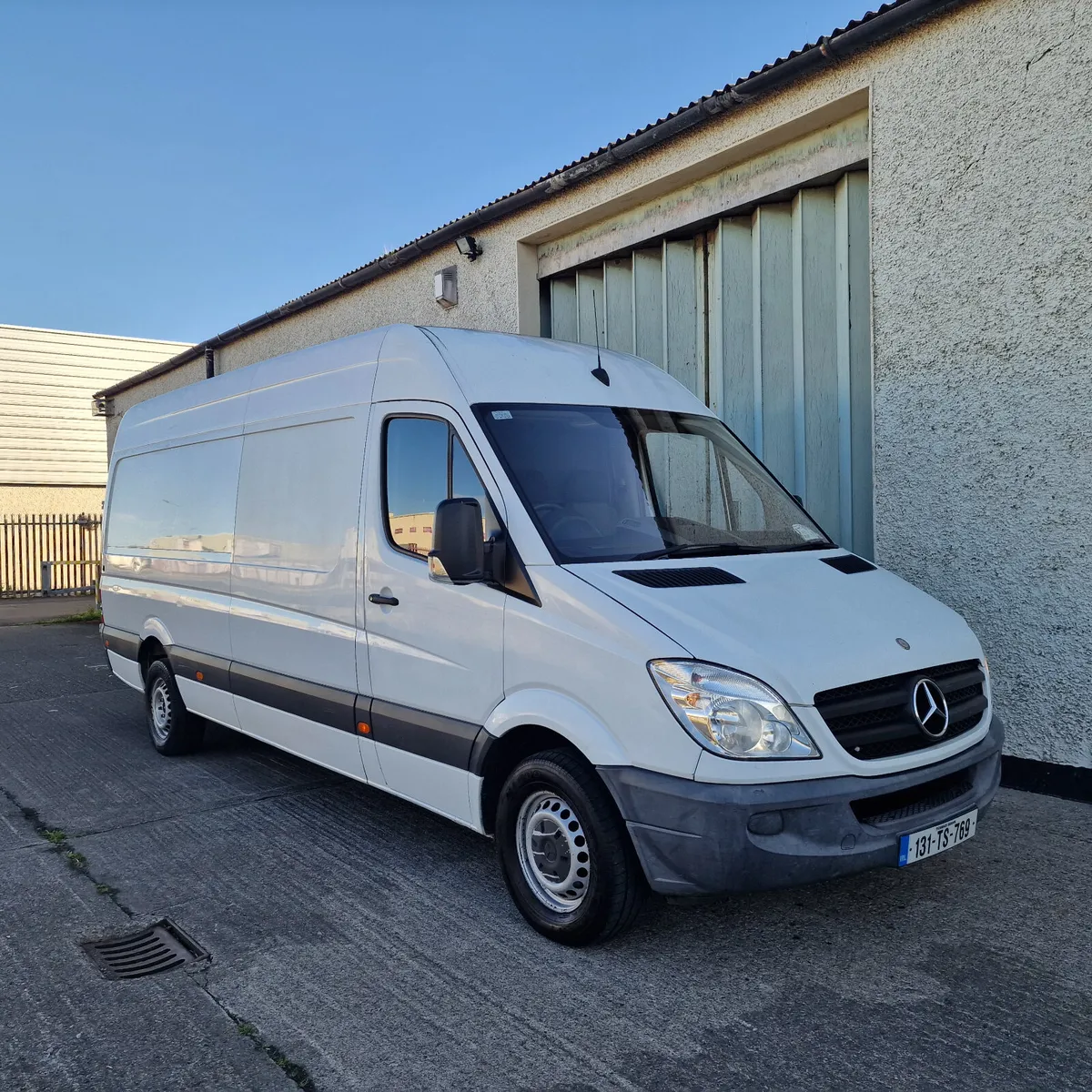 Mercedes-Benz Sprinter  Long  2013 New Doe - Image 1