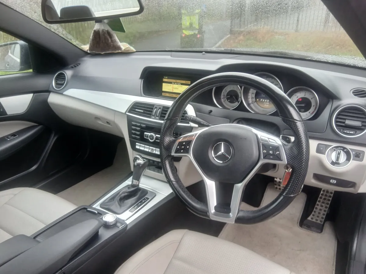 Mercedes-Benz C-Class 2013 - Image 3