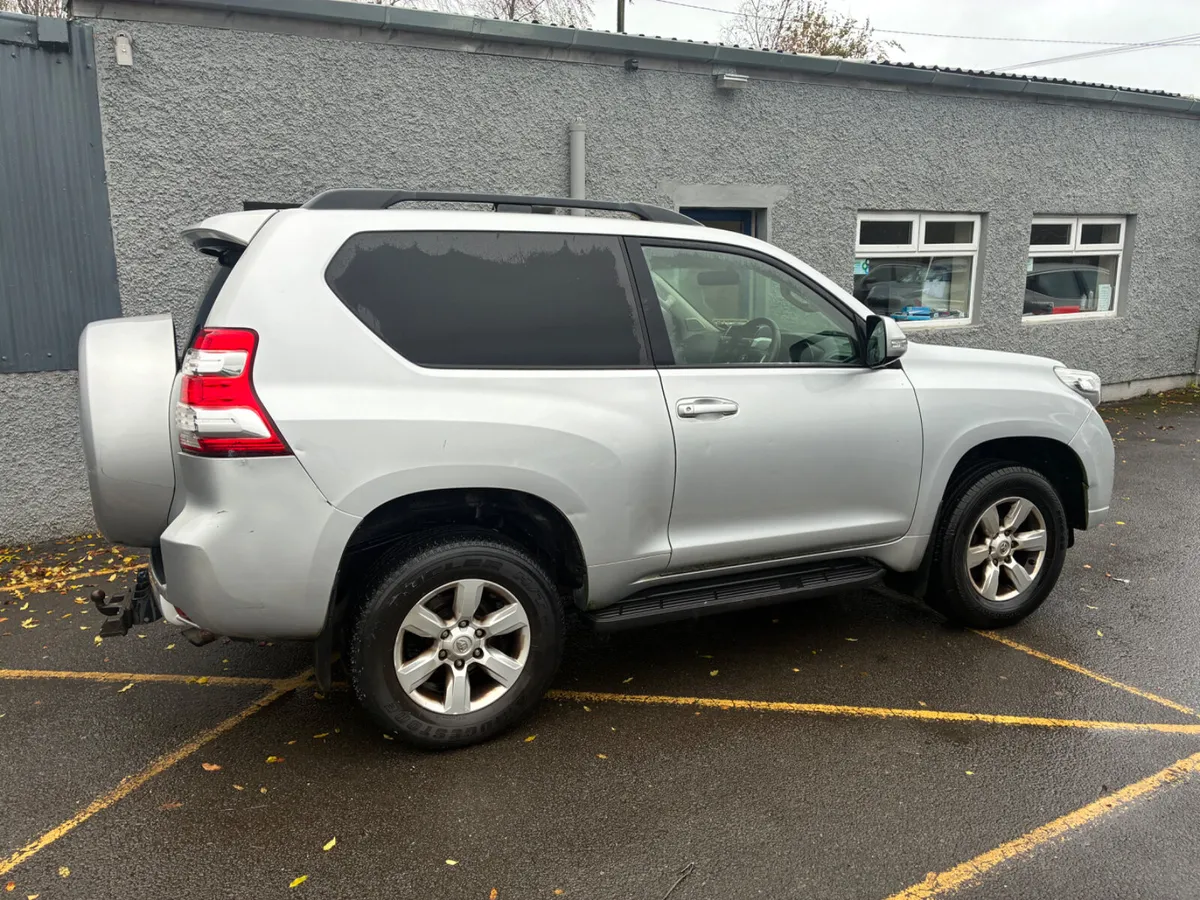 Toyota Land Cruiser 2015 - Image 4