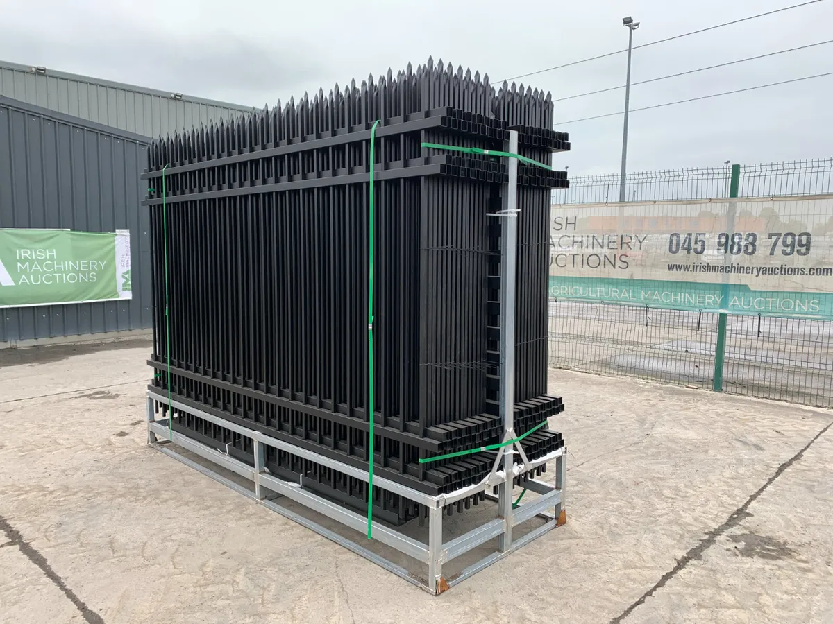 UNRESERVED 300FT OF STEEL FENCING FOR AUCTION - Image 2