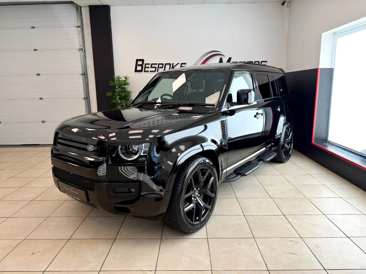 Landrover Defender 110 X Dynamic - Image 1