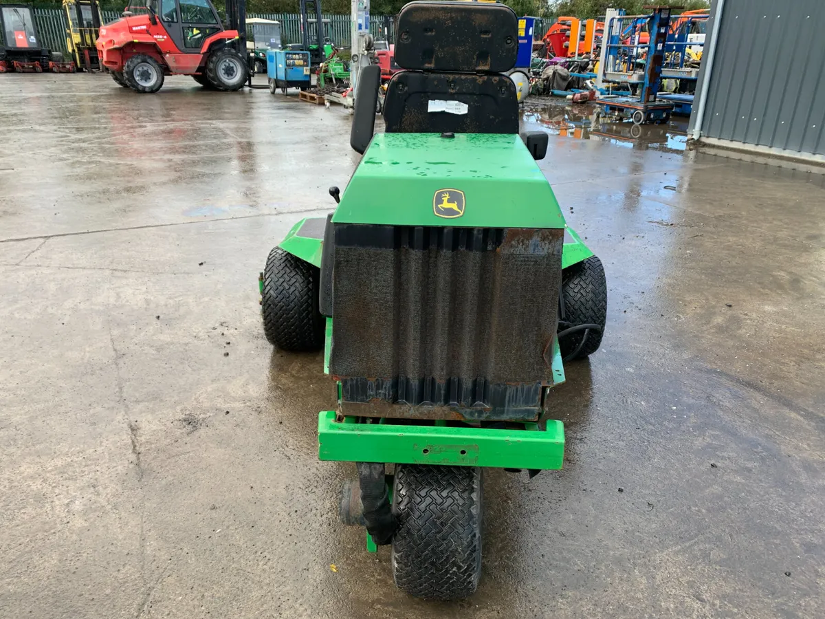 JOHN DEERE 500 3WD CYLINDER MOWER FOR AUCTION - Image 4