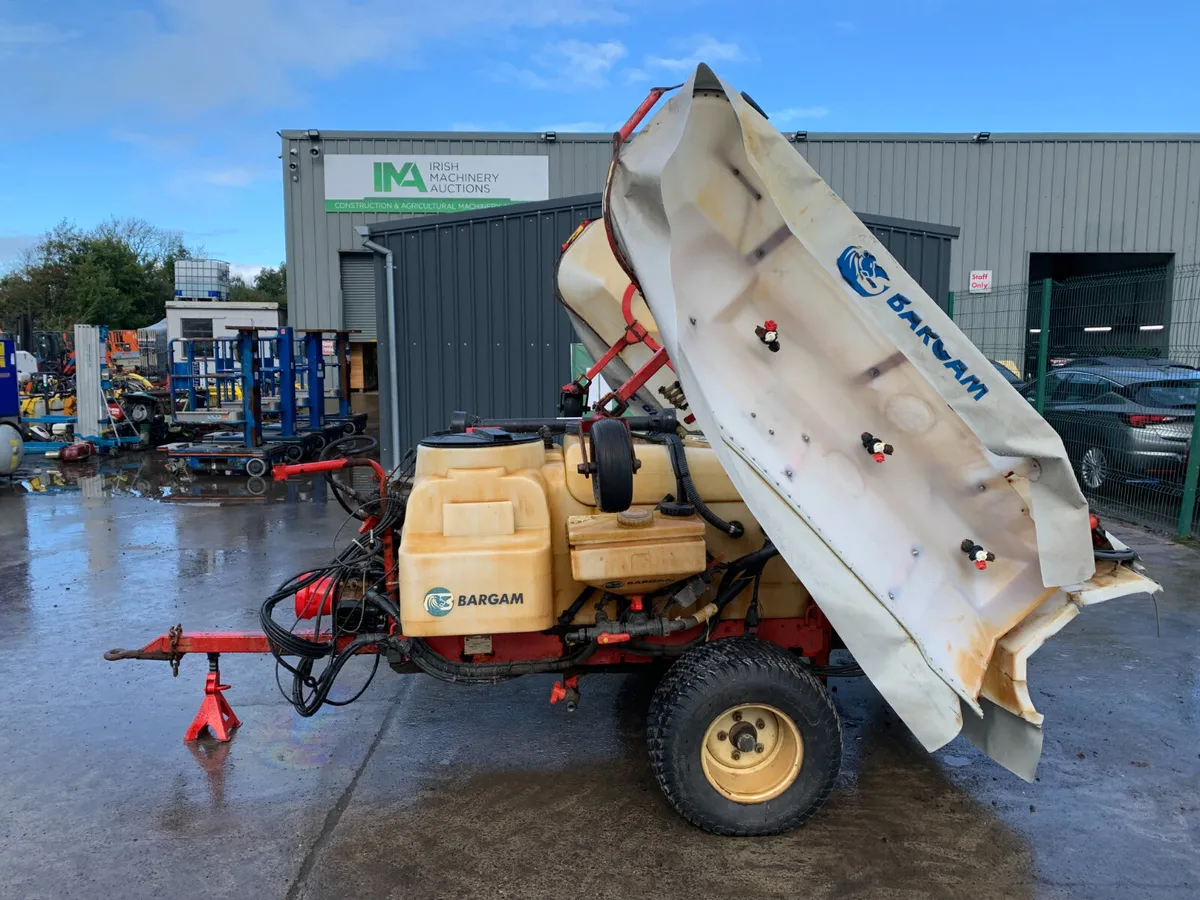 2013 BARGAM TRAILED SPRAYER FOR AUCTION - NAAS - Image 2