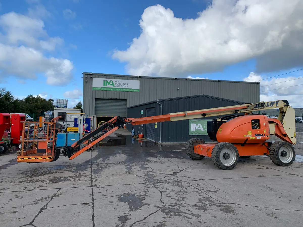 2012 JLG 600AJ STRAIGHT BOOM LIFT FOR AUCTION - Image 2
