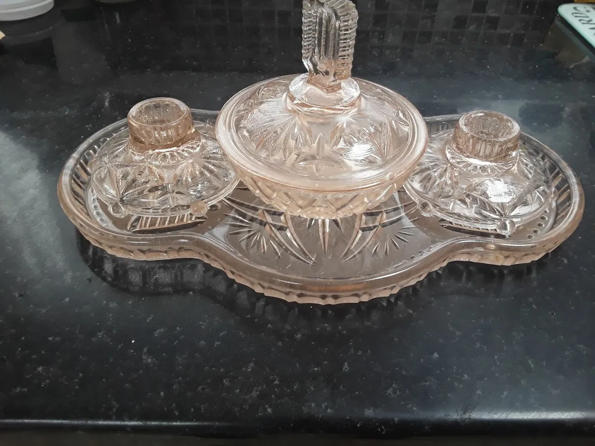 Art deco four-piece dressing table vanity set - Image 1