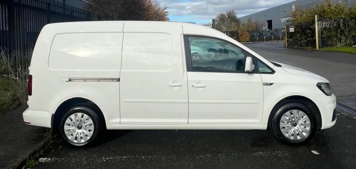 2019 Volkswagen Caddy Maxi 102Bhp - Image 3