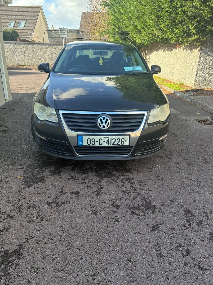 2009 VW Passat - Image 1