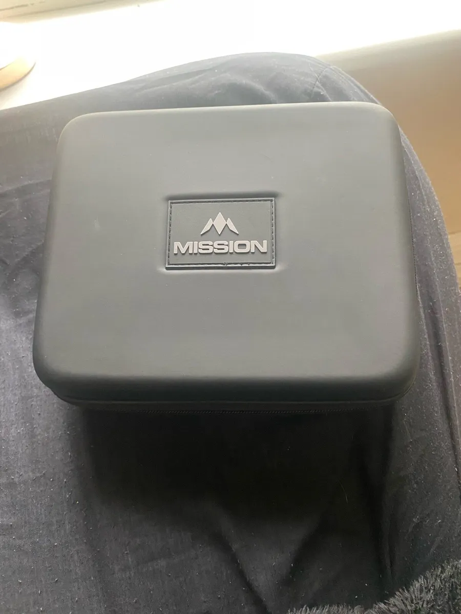 Darts case - Image 1