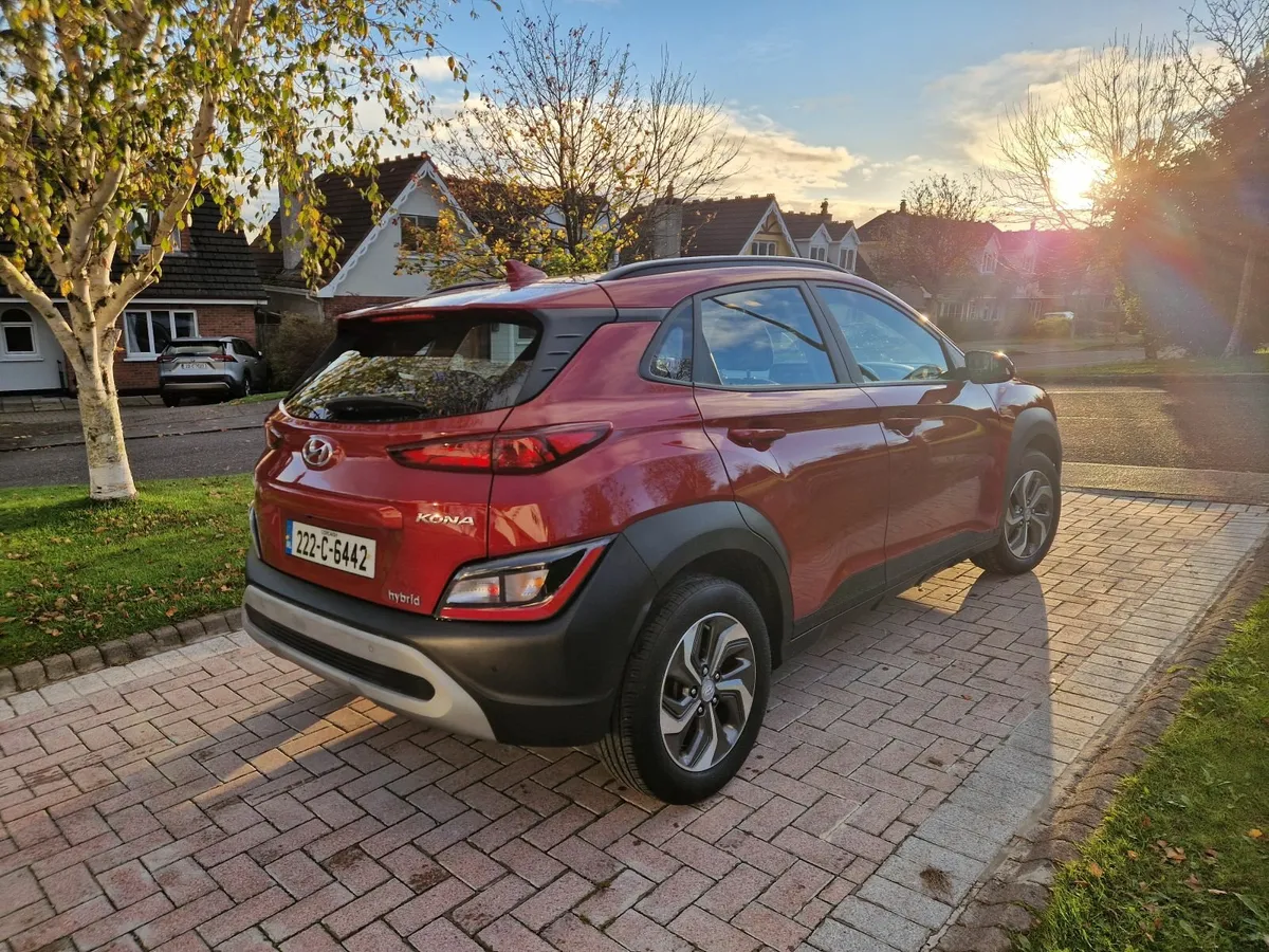 HYUNDAI KONA HATCHBACK 1.6 GDi Hybrid Se Connect 5 - Image 2