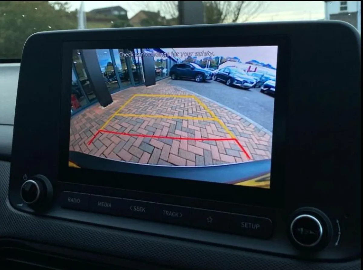 HYUNDAI KONA HATCHBACK 1.6 GDi Hybrid Se Connect 5 - Image 4