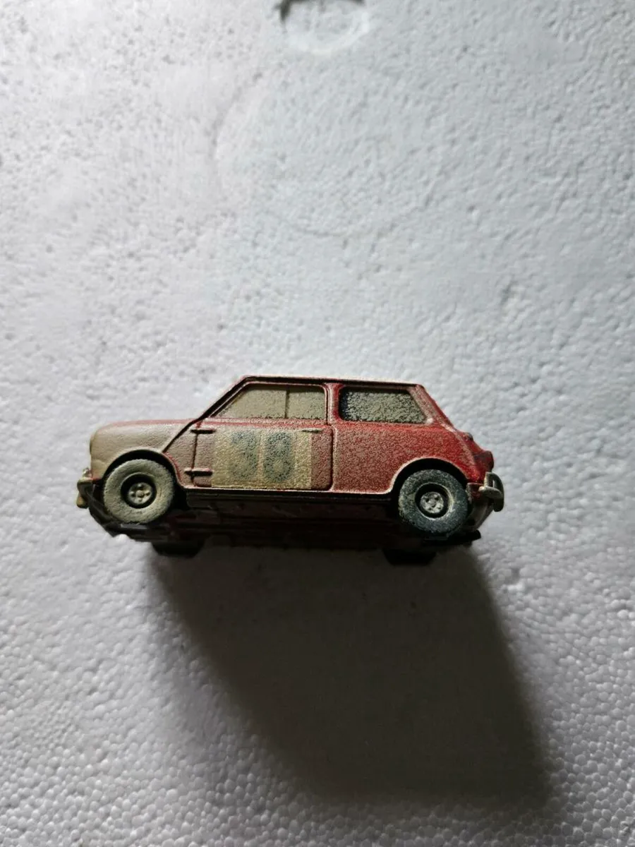 Corgi Mini Static Display Piece - Image 2