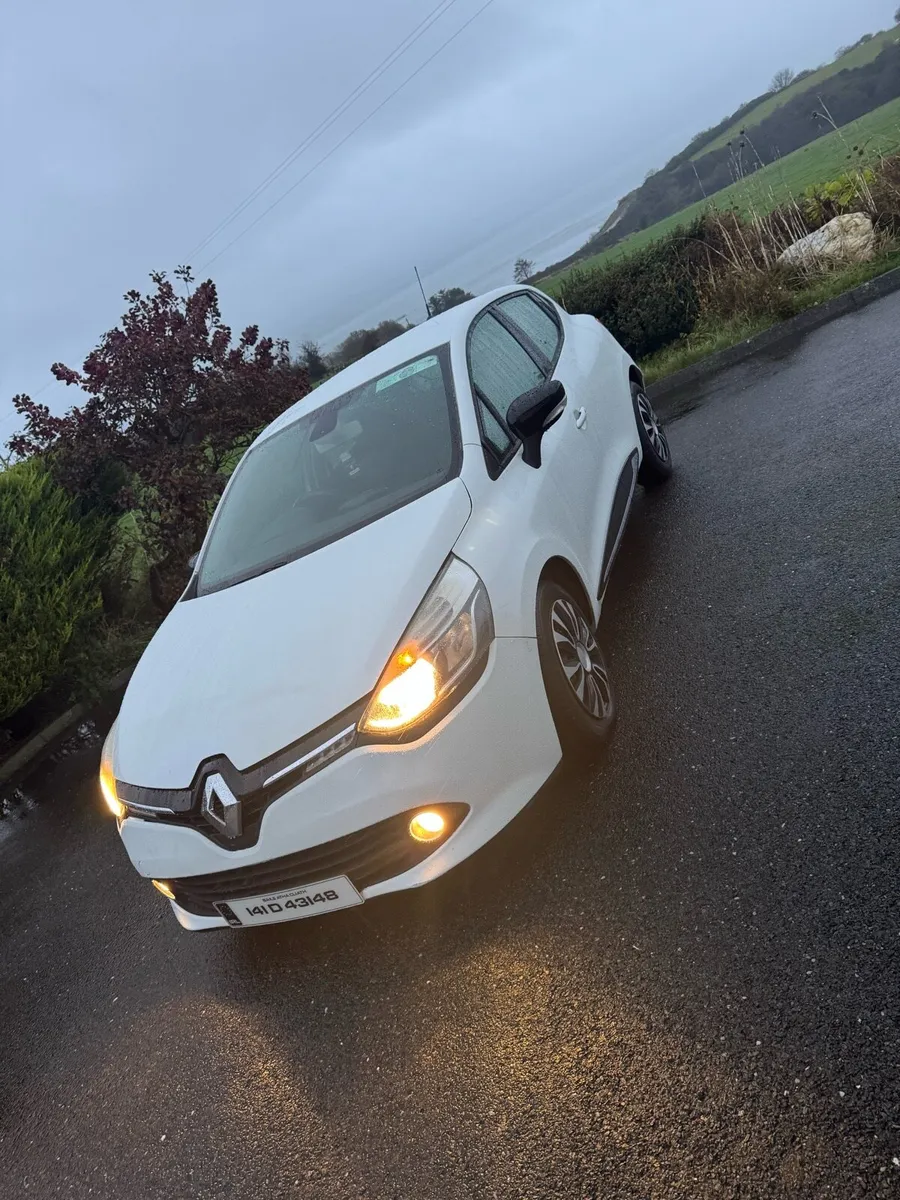 Renault Clio 1.5Diesel - Image 3