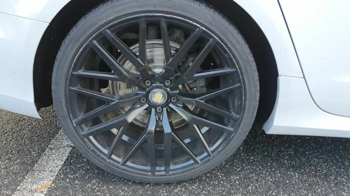 Axe Design Wheels&Tires - Image 1