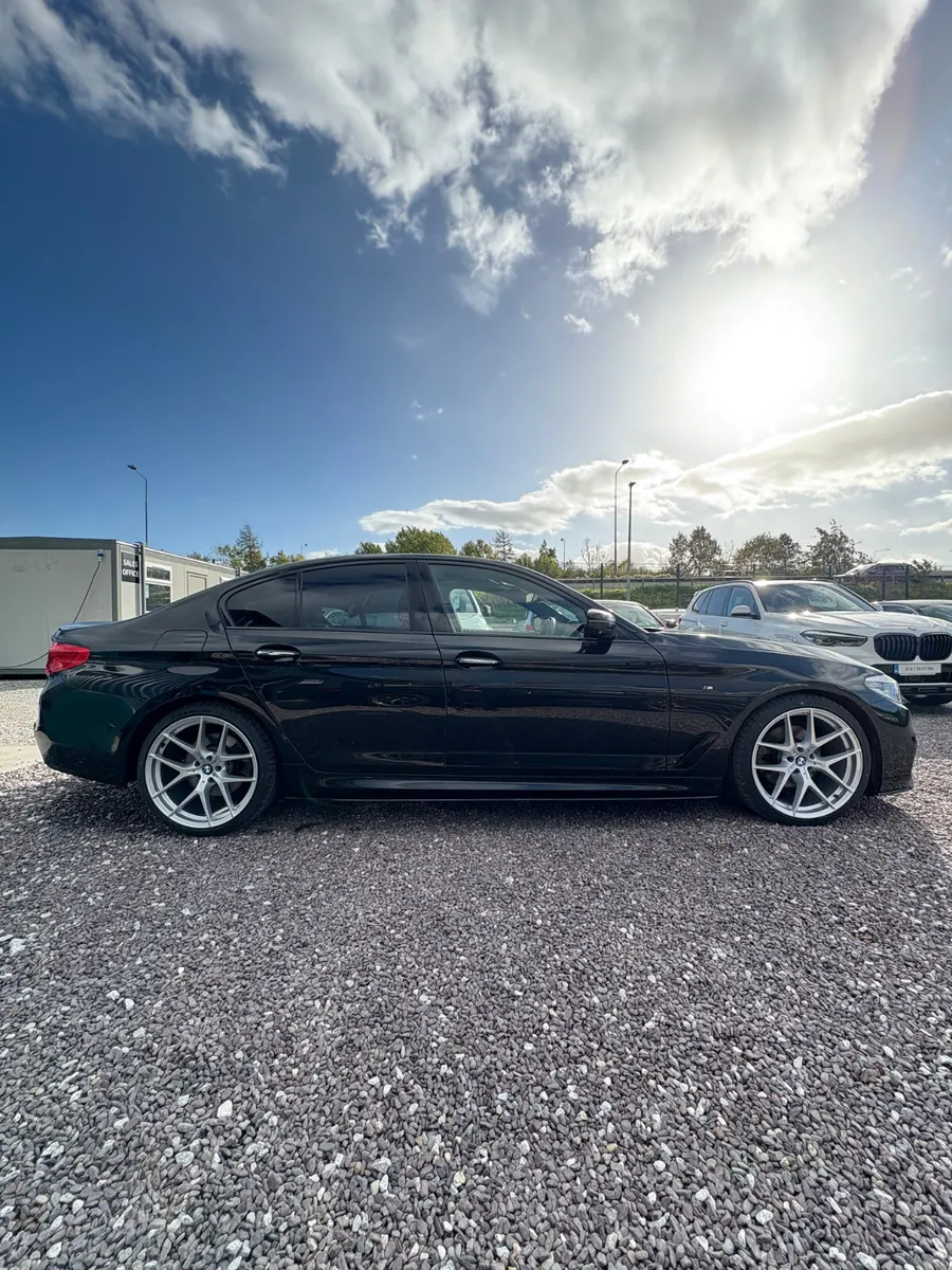 BMW 523D 520D 2.0 2017 M Sport Auto - Image 2