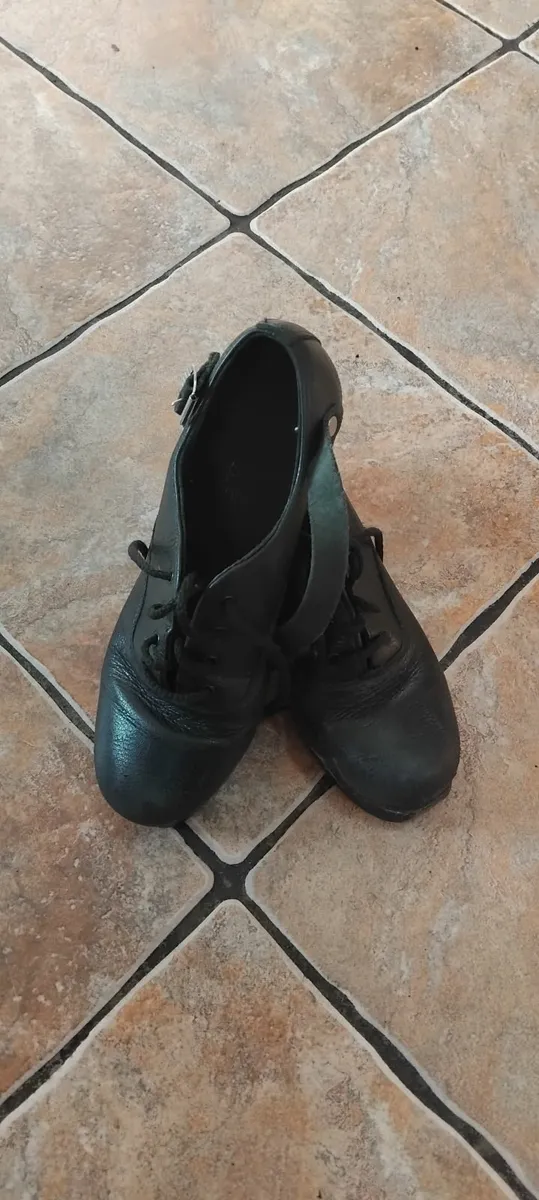 Irish Dancing heavy shoes - Image 2