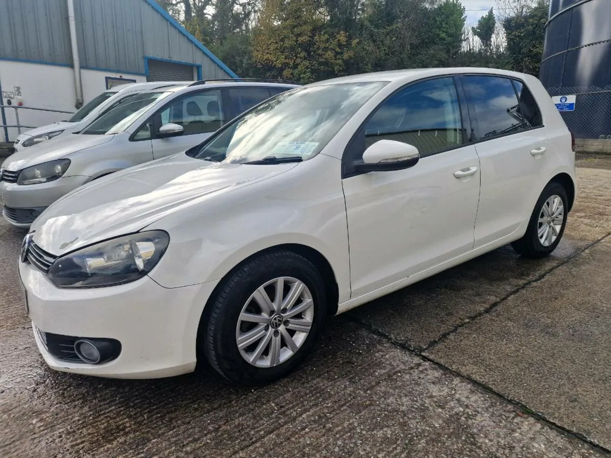 2011 Golf  1.2 TSi Automatic - Image 3