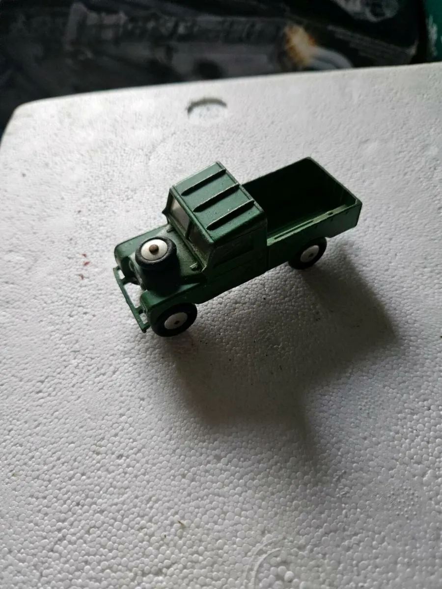 Corgi Landrover