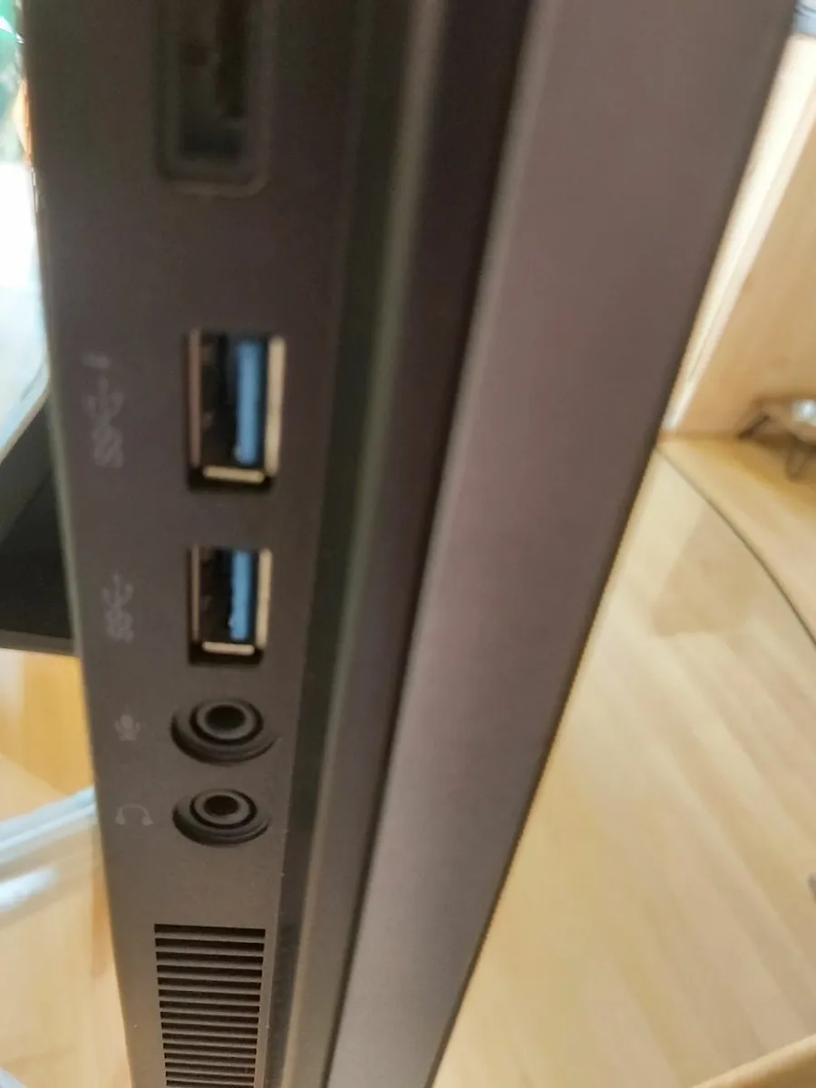 AiO Touch HP Elite800 24" Win11 Fast - Image 2