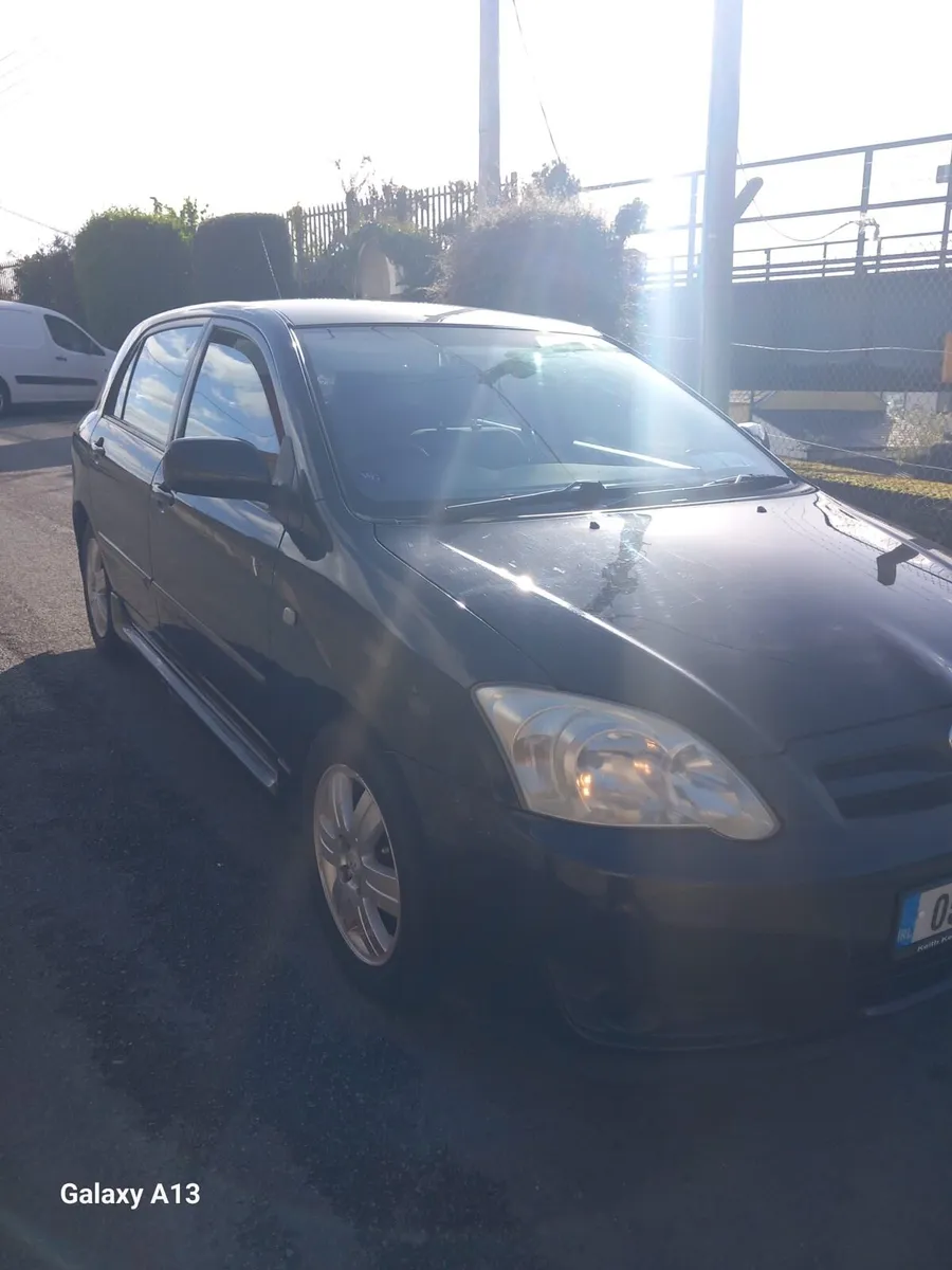 2005 Toyota Corolla 1.4 D4D automatic - Image 1