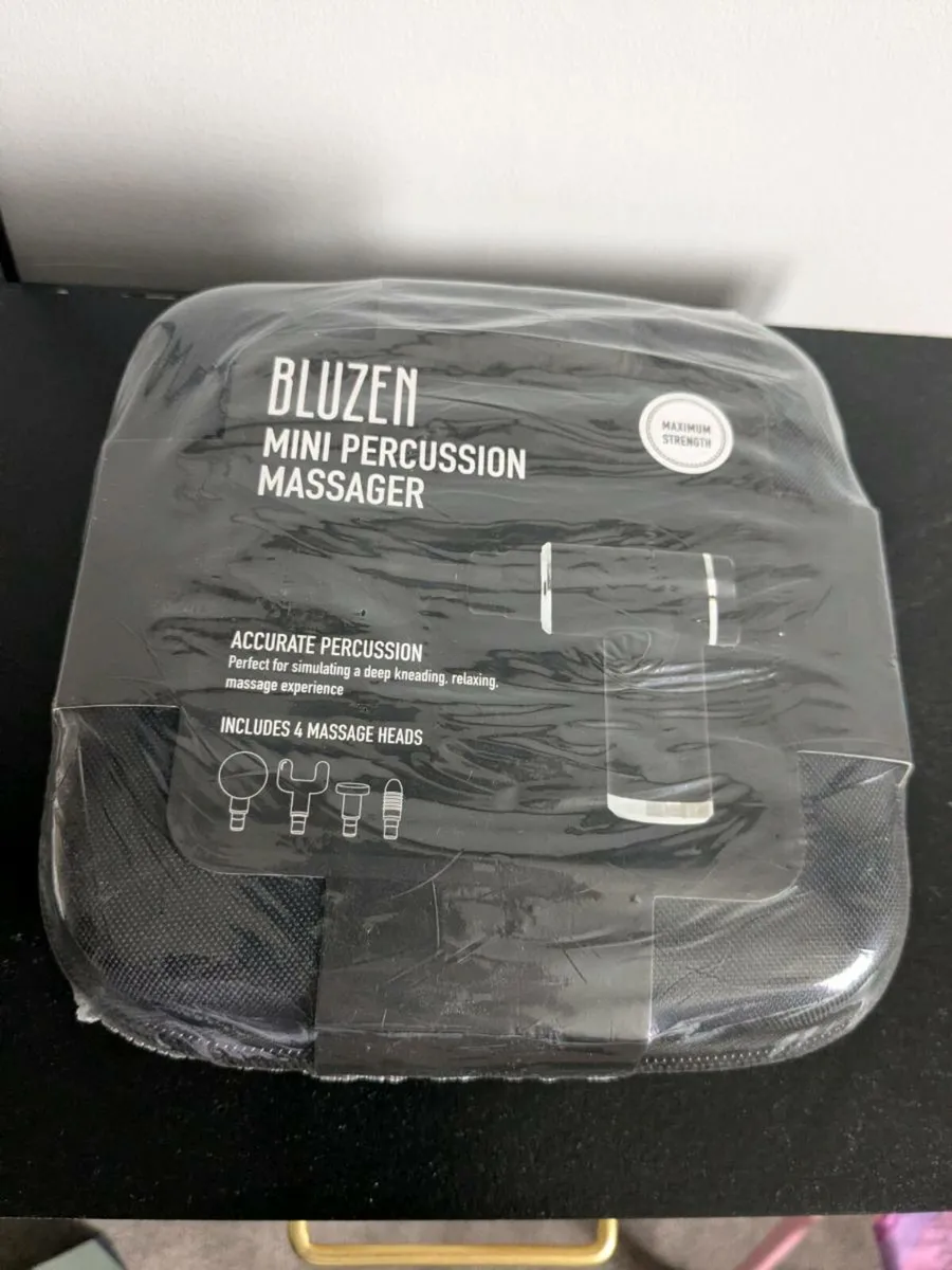 Bluzen Massager - Image 1