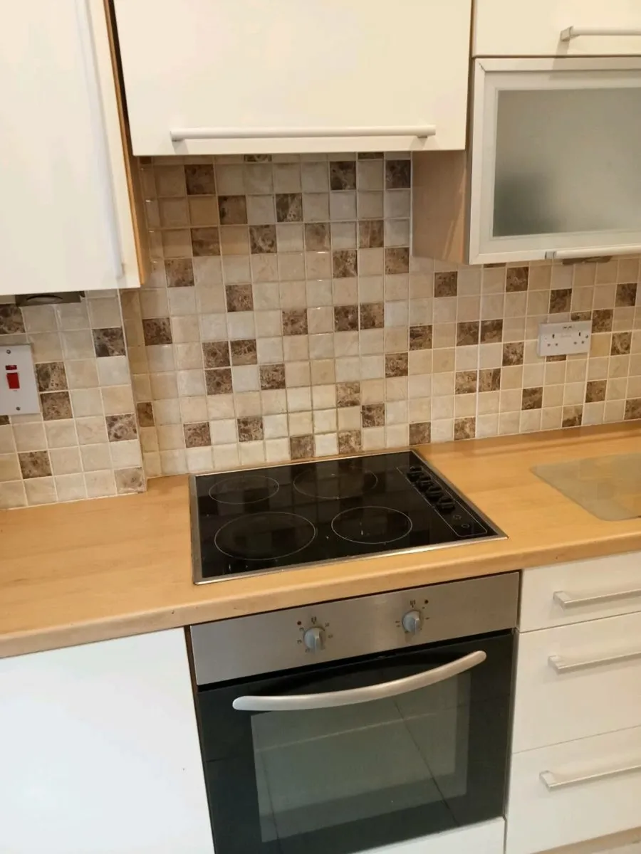 Complete Kitchen - Image 2