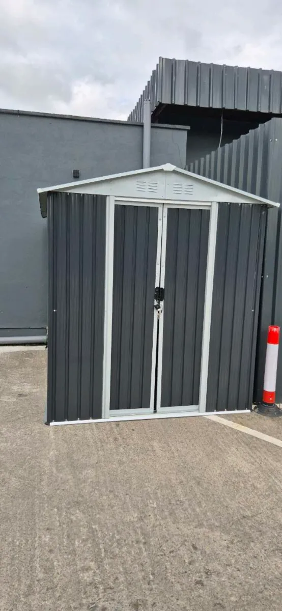 Shed 6x9x6 ft - Image 1